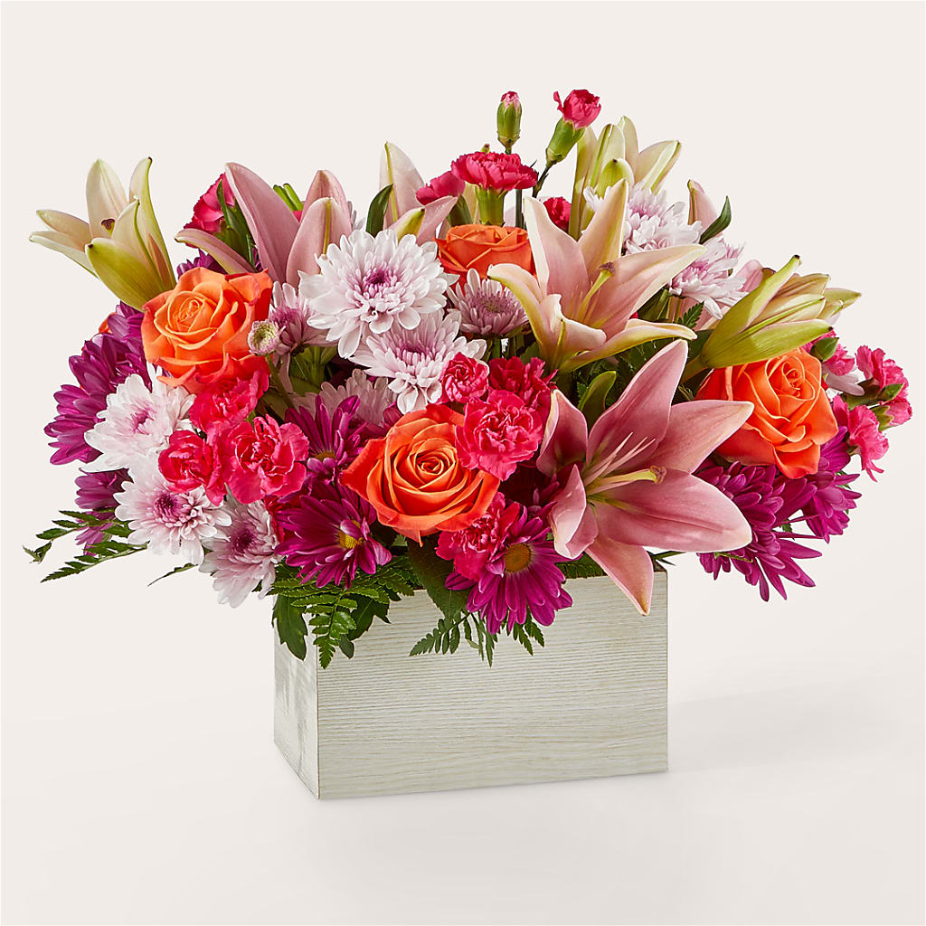 Light of My Life Box Bouquet – Park Lake Flowers, Mc Gregor TX