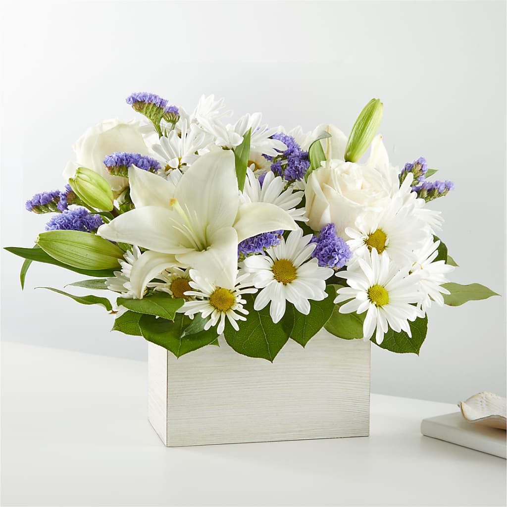 Beyond Blue Box Bouquet – Park Lake Flowers, Mc Gregor TX
