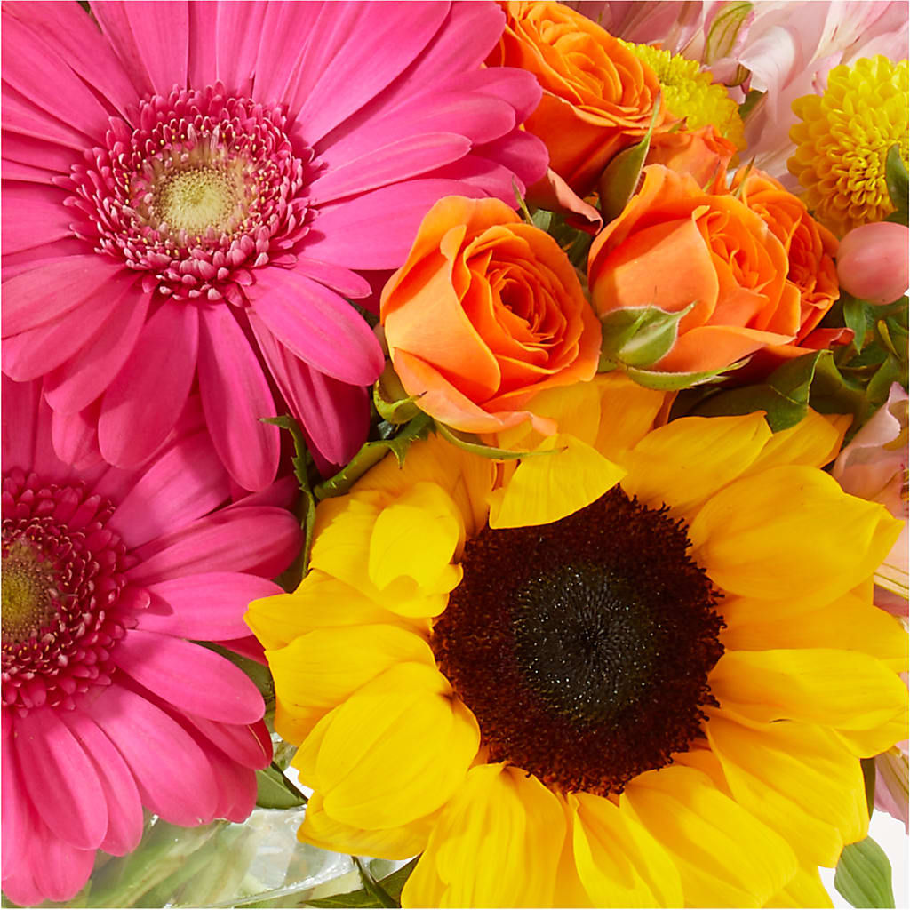 Florist Original Mixed Bouquet – Park Lake Flowers, Mc Gregor TX