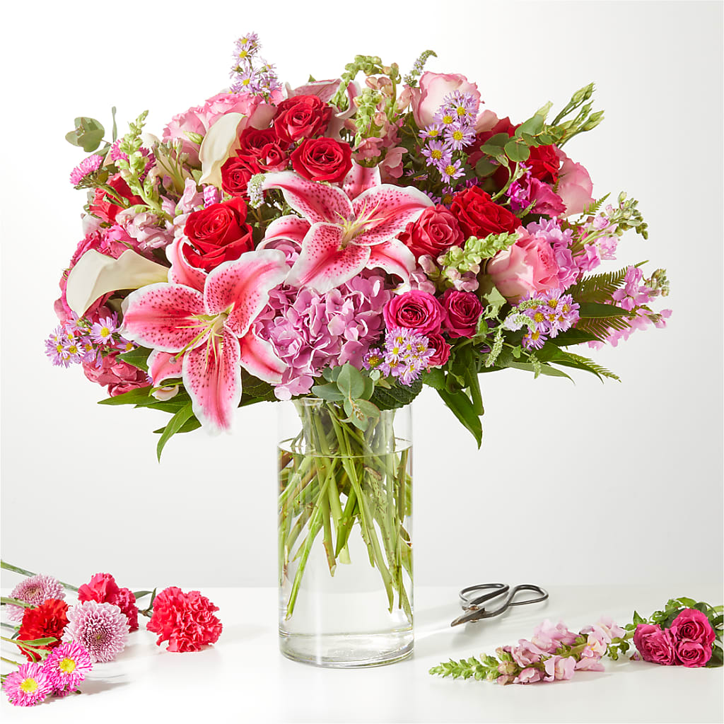 Swooning Over You - A Luxury Florist Original – Park Lake Flowers, Mc Gregor TX