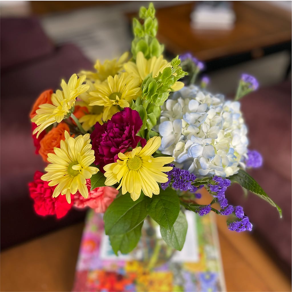 Summer Spectra - A Florist Original – Park Lake Flowers, Mc Gregor TX