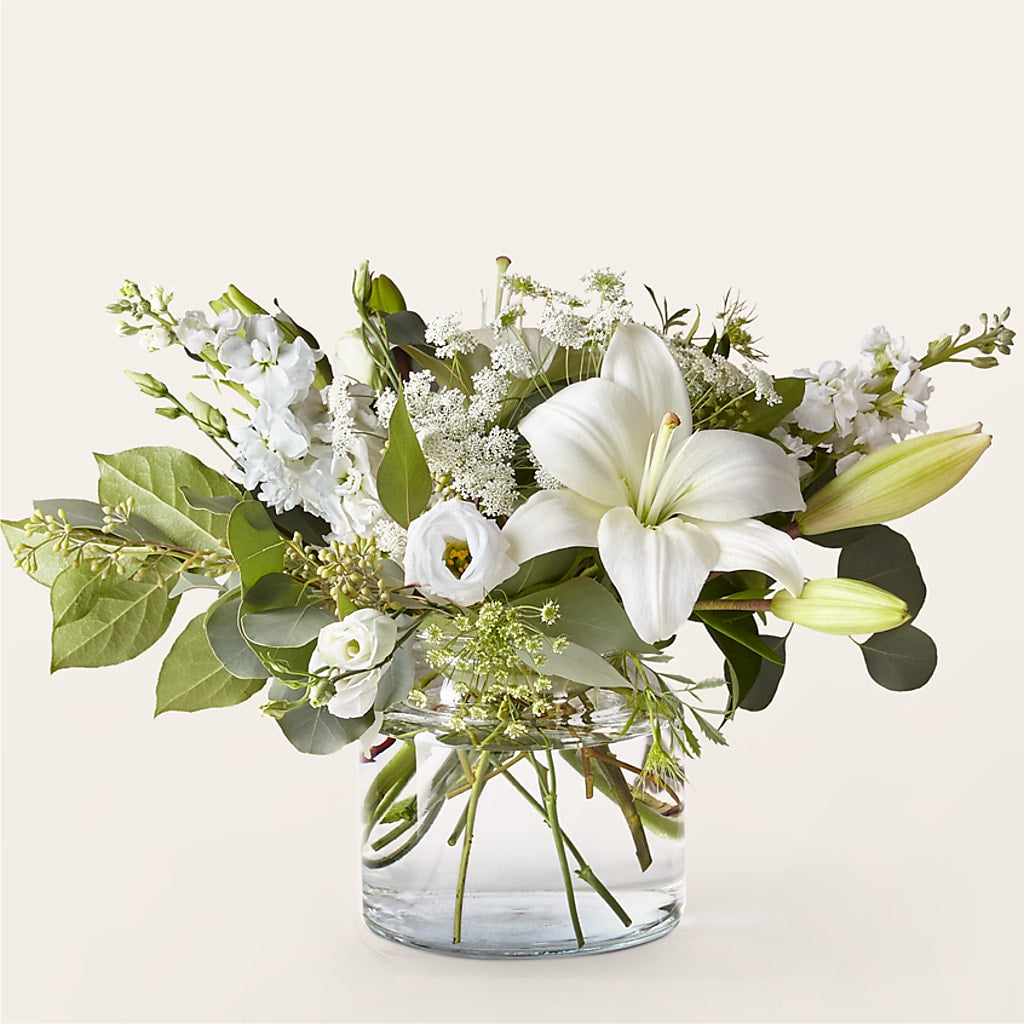 Alluring Elegance Bouquet – Park Lake Flowers, Mc Gregor TX