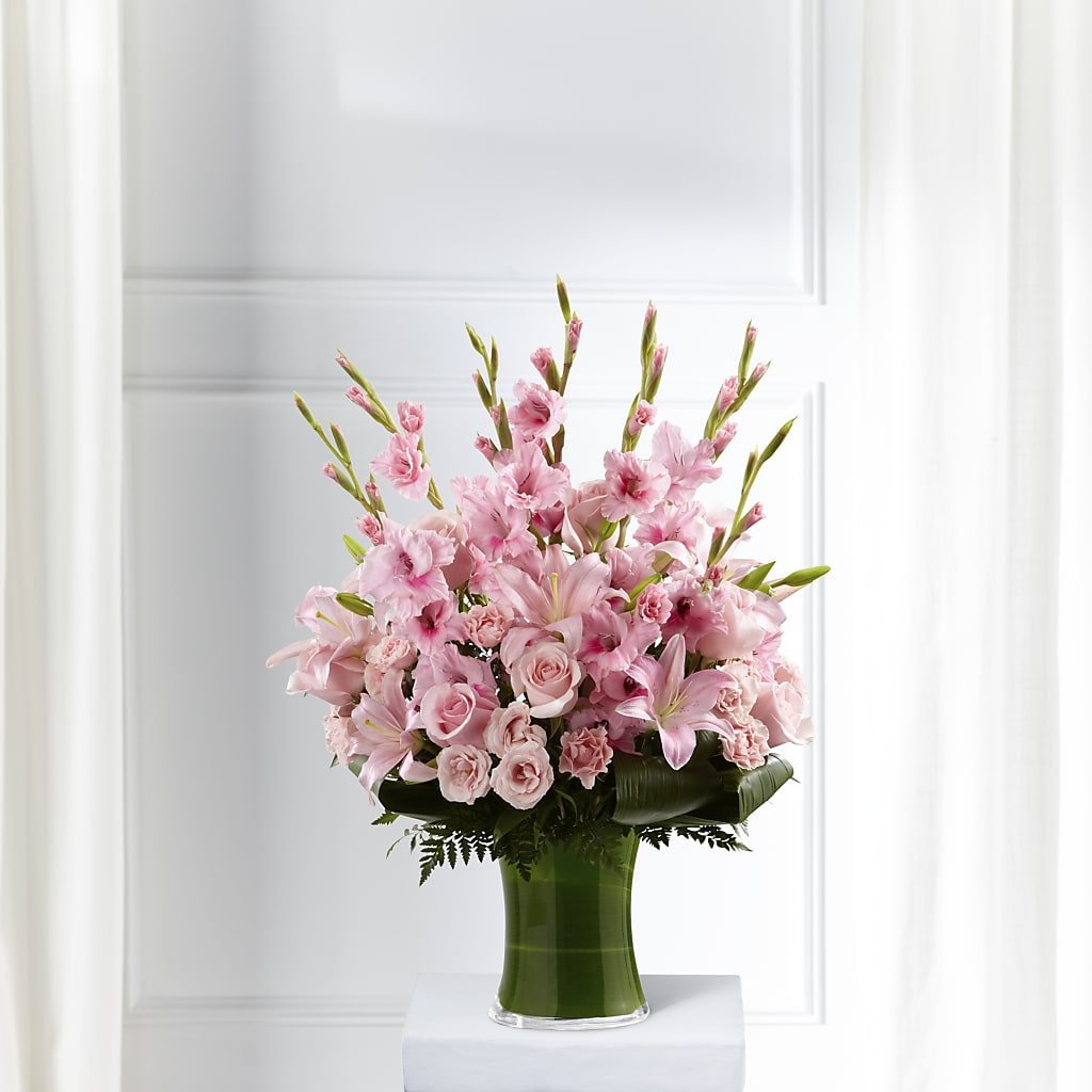 Lovely Tribute Bouquet – Park Lake Flowers, Mc Gregor TX