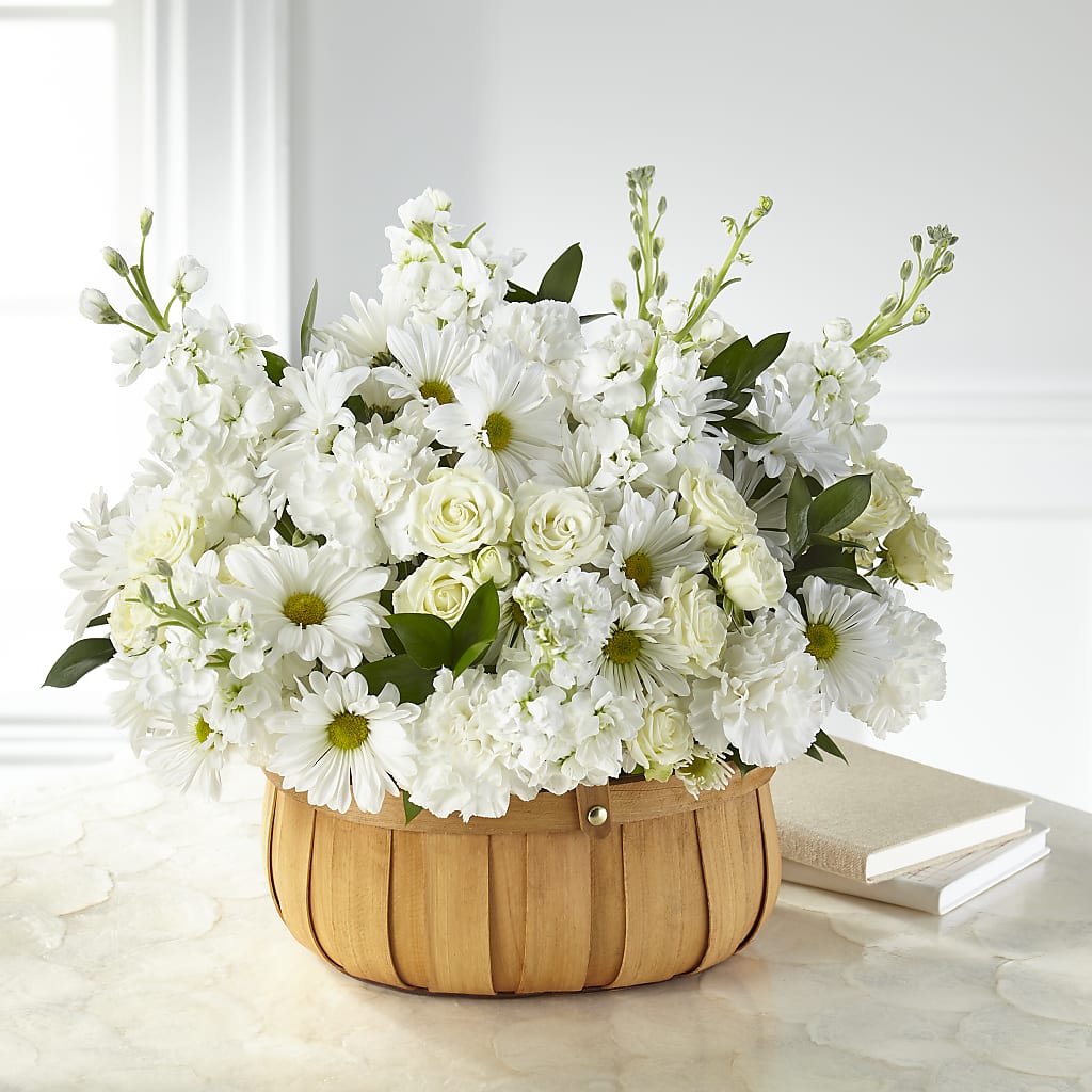 Graceful Garden Basket – Park Lake Flowers, Mc Gregor TX