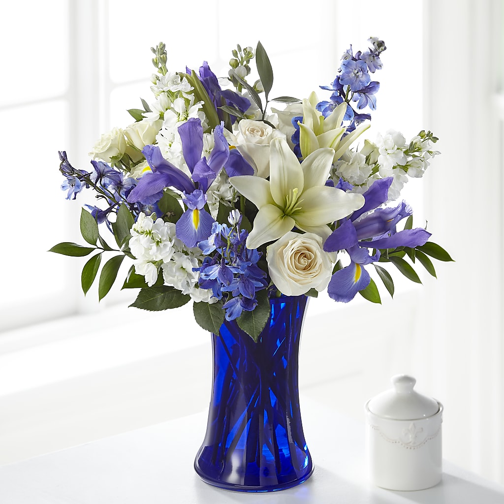 Calming Comfort Bouquet – Park Lake Flowers, Mc Gregor TX
