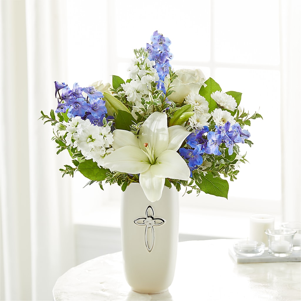 Heavenly Blossoms Bouquet – Park Lake Flowers, Mc Gregor TX