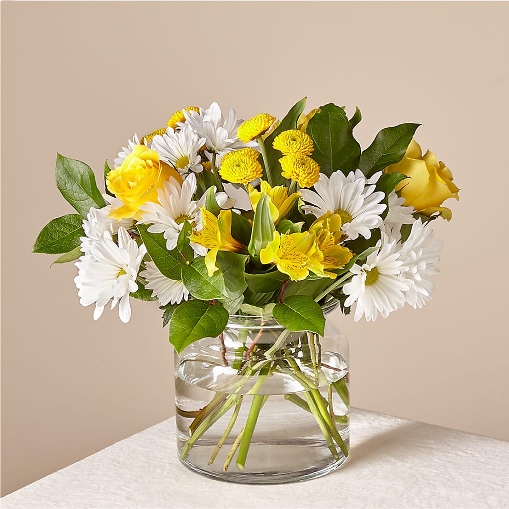 Sunny Sentiments Bouquet – Park Lake Flowers, Mc Gregor TX