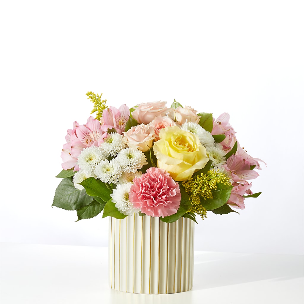 Watercolors Bouquet –  Park Lake Flowers, Mc Gregor TX