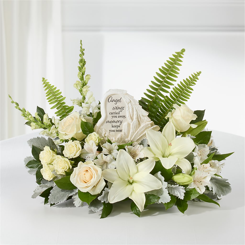 Holding You Close Arrangement –  Park Lake Flowers, Mc Gregor TX