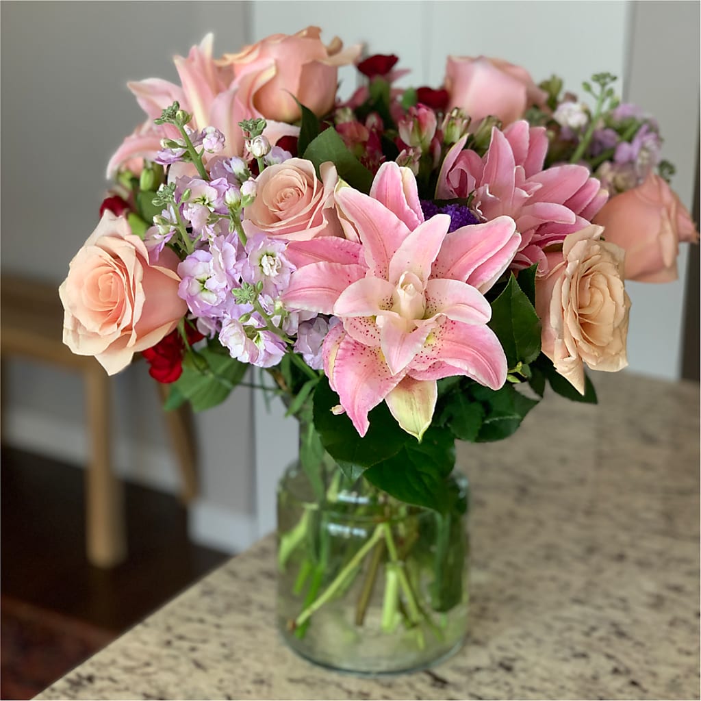 Romantique Bouquet –  Park Lake Flowers, Mc Gregor TX