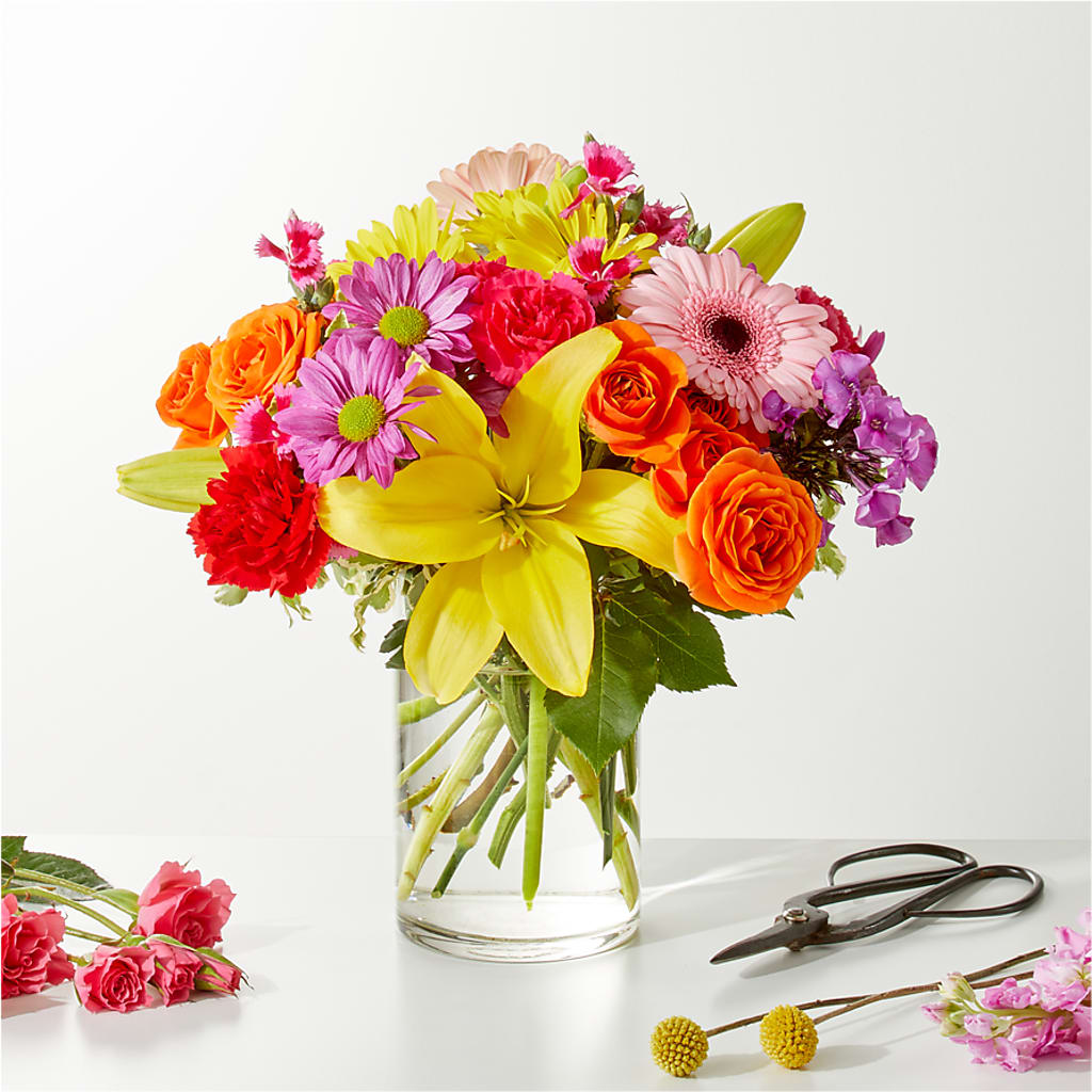 Cue the Confetti - A Florist Original –  Park Lake Flowers, Mc Gregor TX
