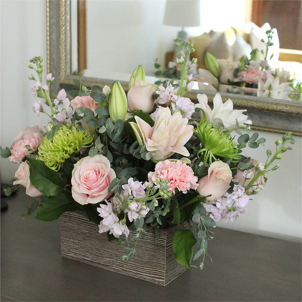 Beautiful Spirit Basket –  Park Lake Flowers, Mc Gregor TX