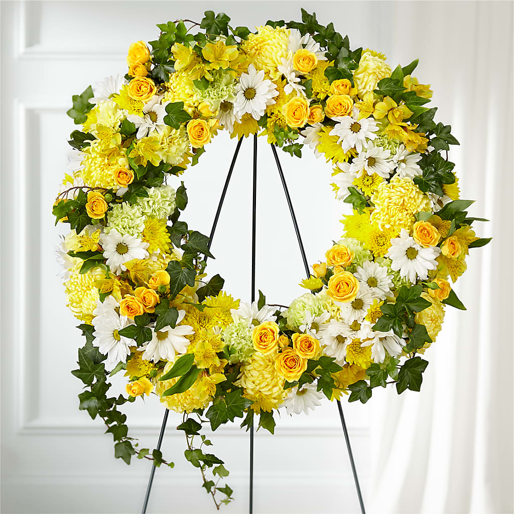 Golden Remembrance Wreath –  Park Lake Flowers, Mc Gregor TX