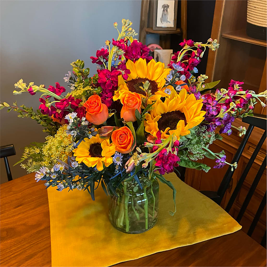 Rays of Life Bouquet –  Park Lake Flowers, Mc Gregor TX
