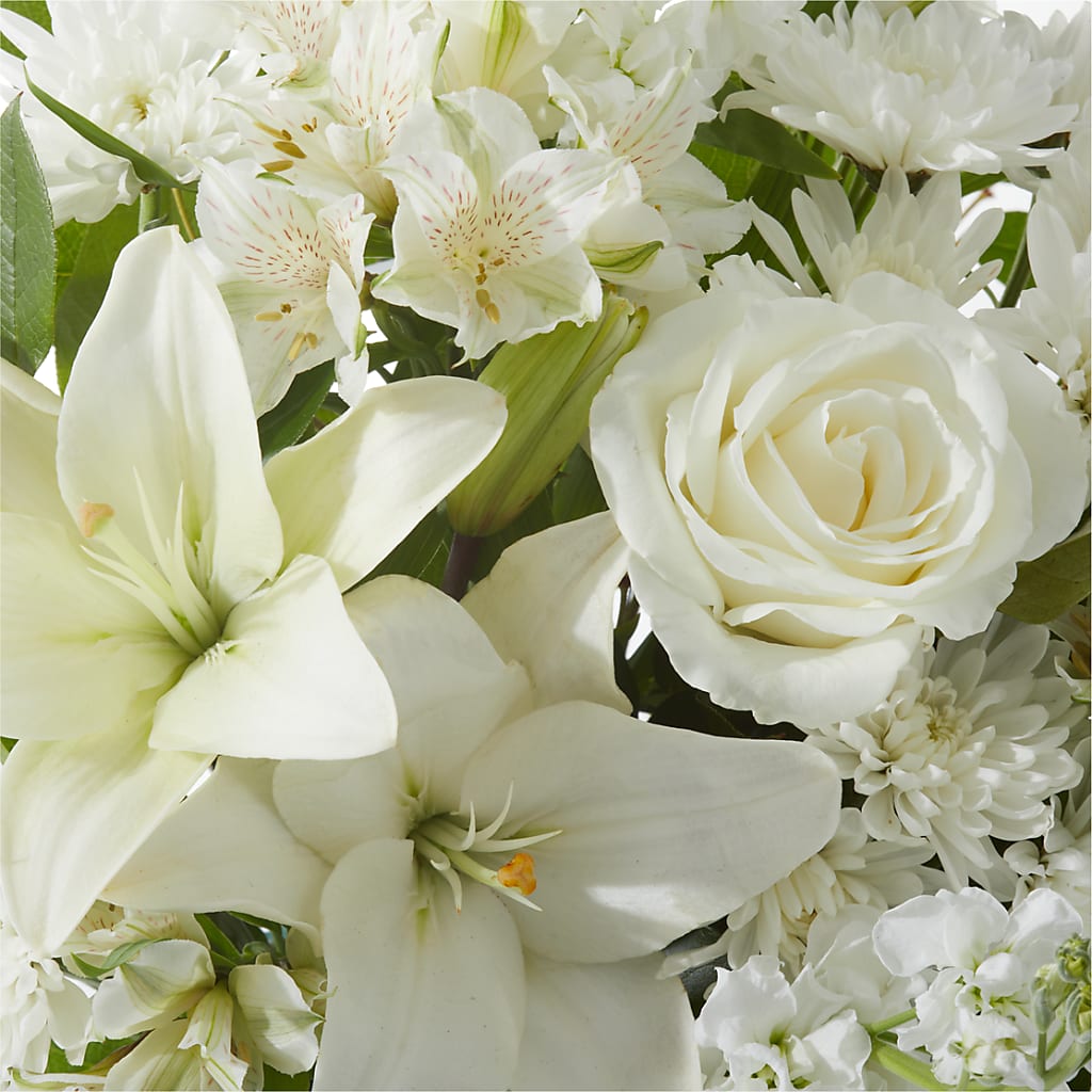 Peaceful Reflections Arrangement –  Park Lake Flowers, Mc Gregor TX