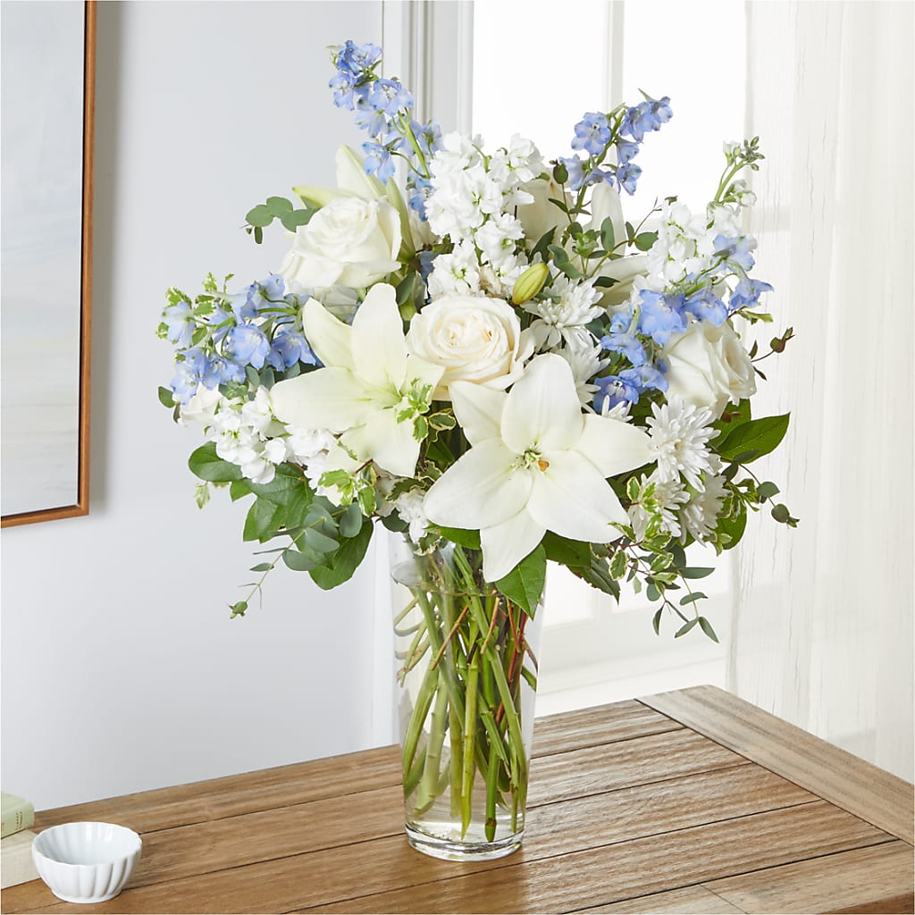 Peace of Mind Bouquet –  Park Lake Flowers, Mc Gregor TX