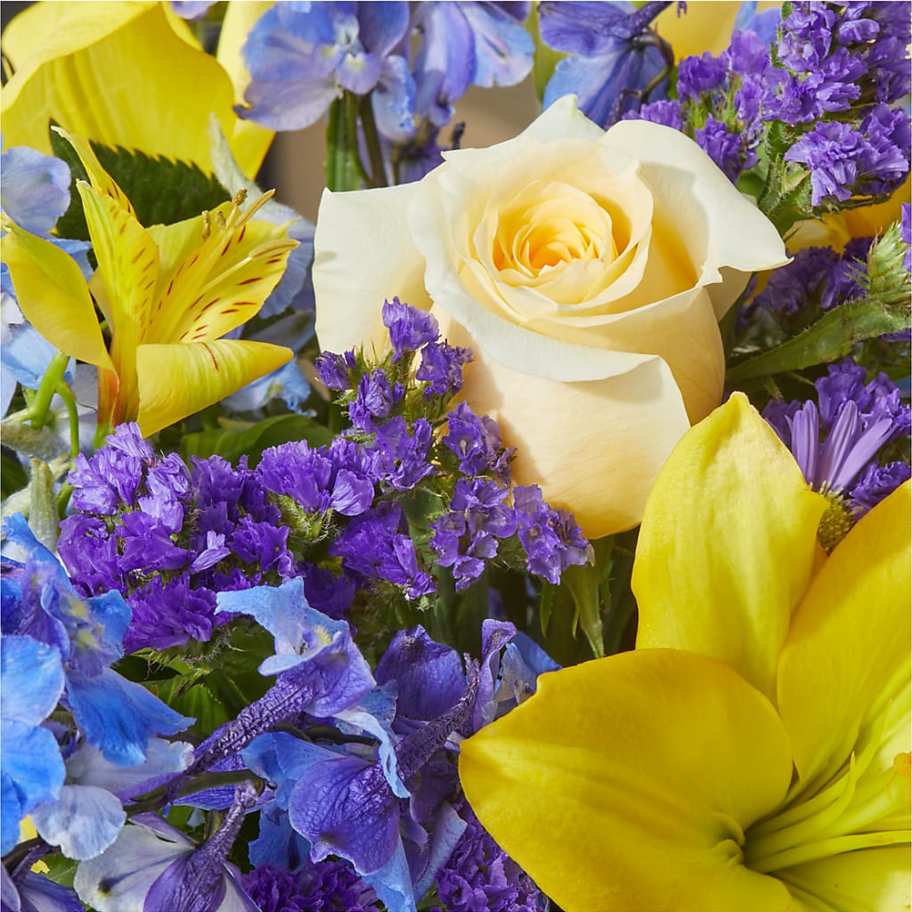 Limoncello Bouquet –  Park Lake Flowers, Mc Gregor TX