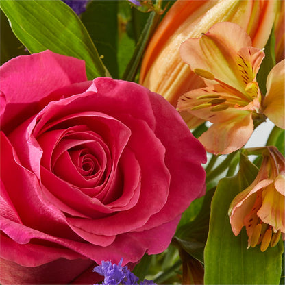 Joyful Bouquet –  Park Lake Flowers, Mc Gregor TX