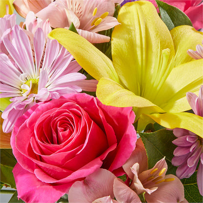 Sprinkles Bouquet –  Park Lake Flowers, Mc Gregor TX