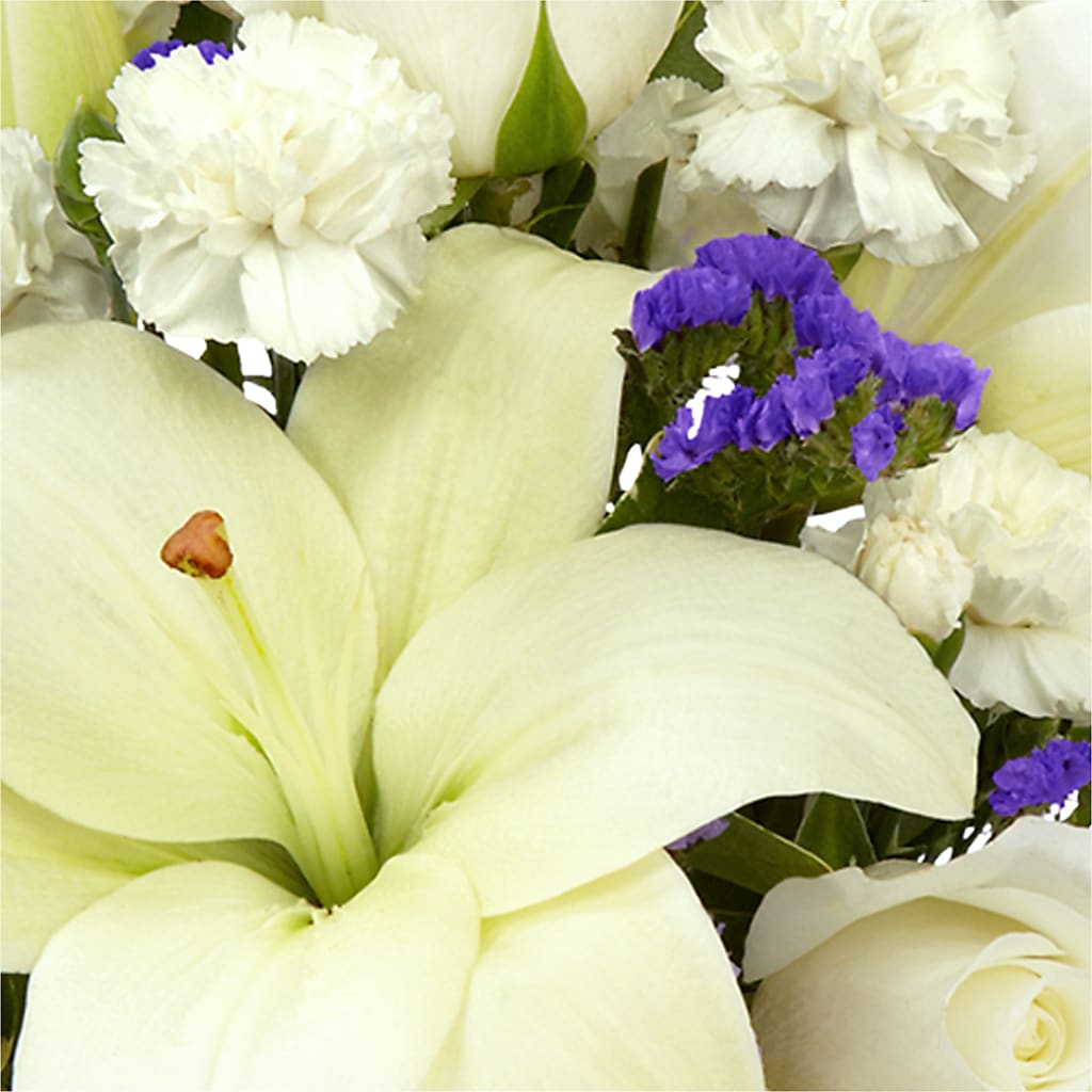 Sapphire Rush Bouquet –  Park Lake Flowers, Mc Gregor TX