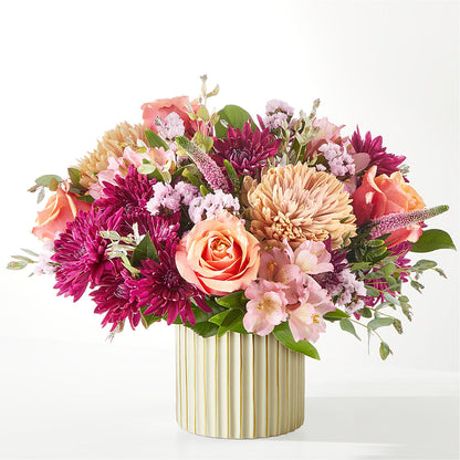 Berry Cobbler Bouquet with Ivory Vase –  Park Lake Flowers, Mc Gregor TX