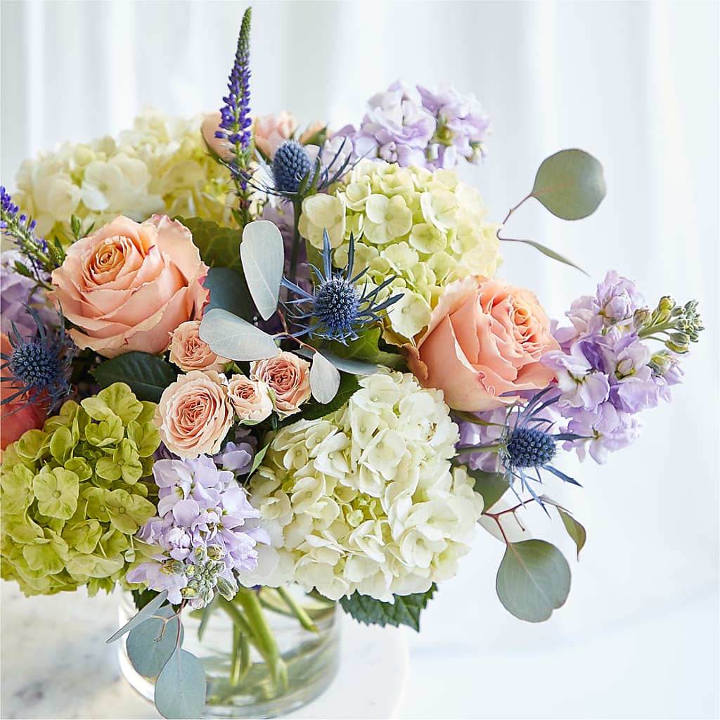 Porch Swing Bouquet –  Park Lake Flowers, Mc Gregor TX