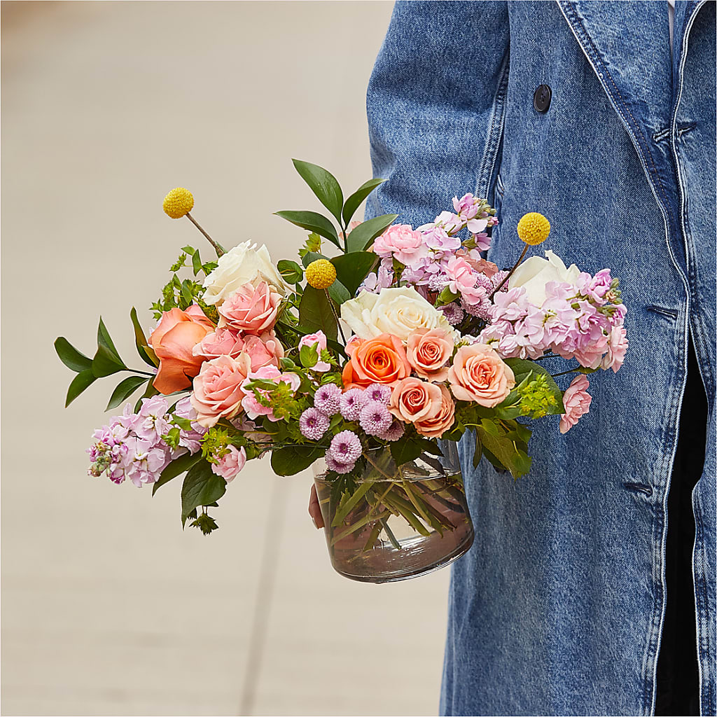 French Market Bouquet –  Park Lake Flowers, Mc Gregor TX