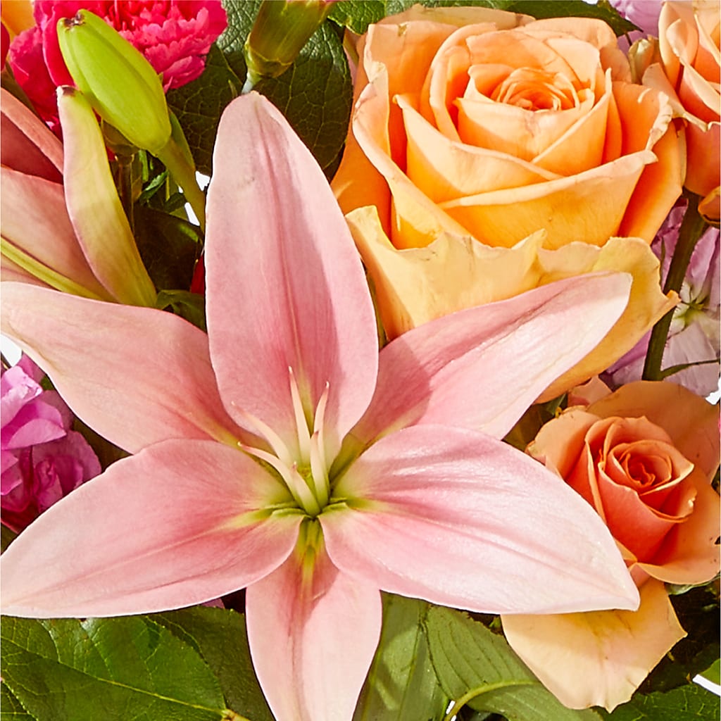 Bisous Bouquet –  Park Lake Flowers, Mc Gregor TX