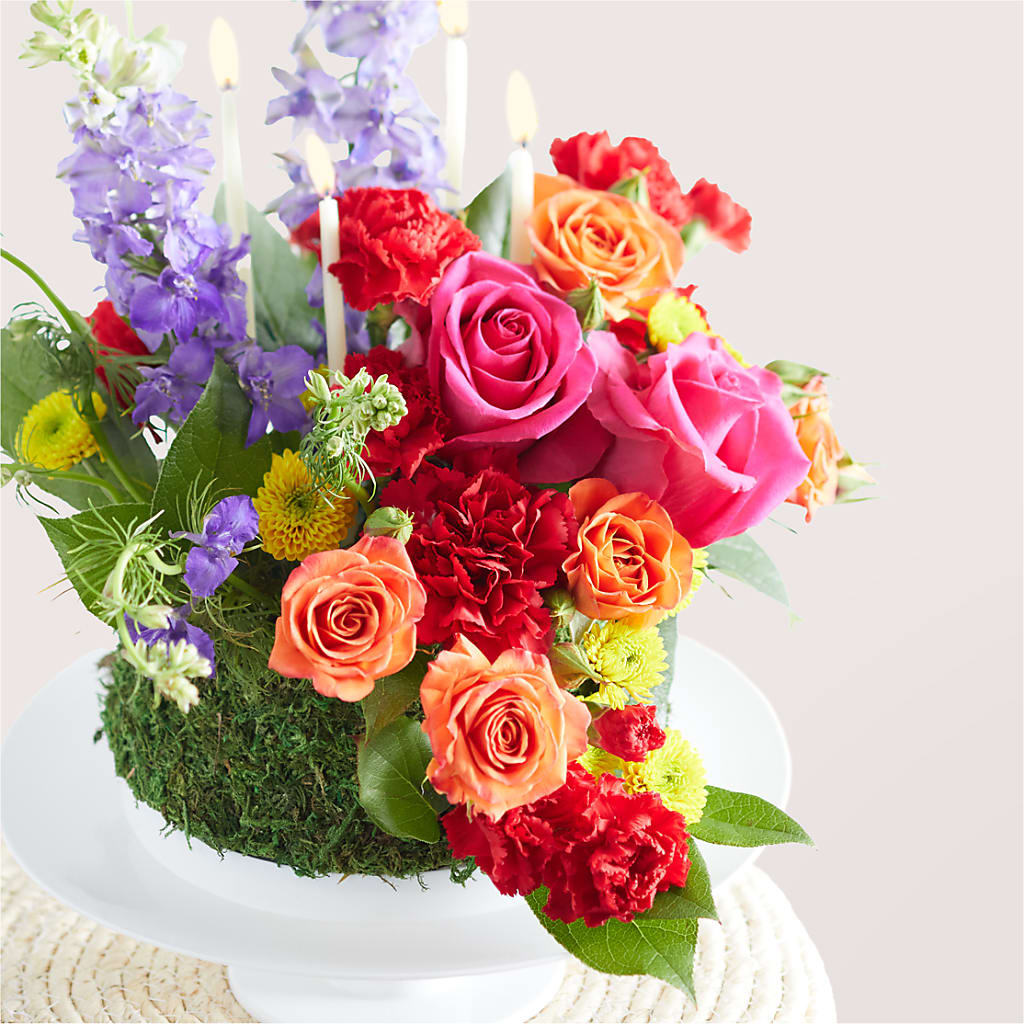 Best Year Yet Floral Cake –  Park Lake Flowers, Mc Gregor TX