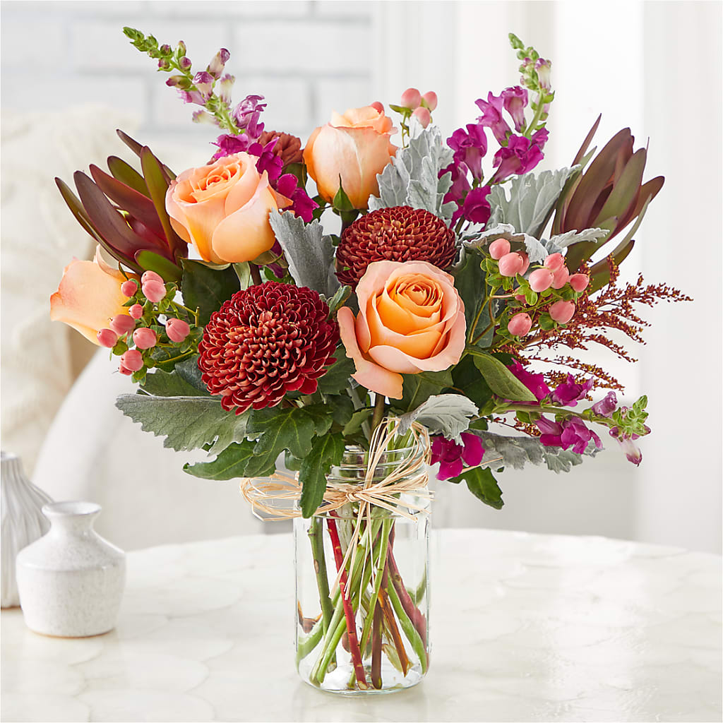 Moody Hues Bouquet –  Park Lake Flowers, Mc Gregor TX