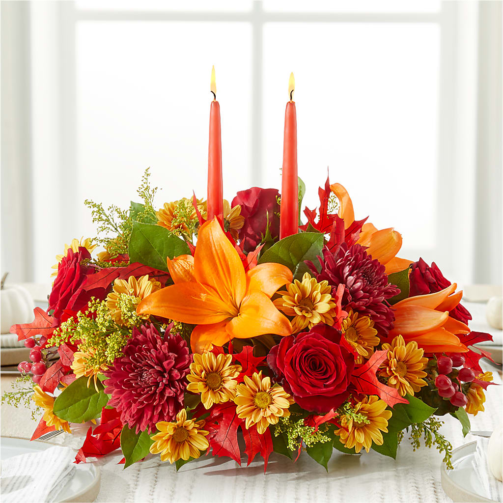Autumn's Embrace Centerpiece –  Park Lake Flowers, Mc Gregor TX