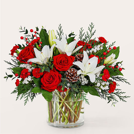 Best in Snow Bouquet –  Park Lake Flowers, Mc Gregor TX